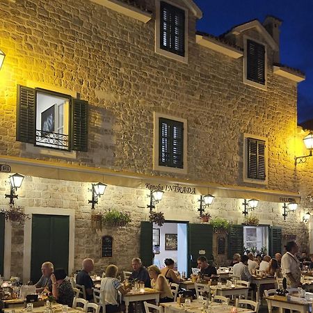 Centar Vodice Apartmani Esterno foto