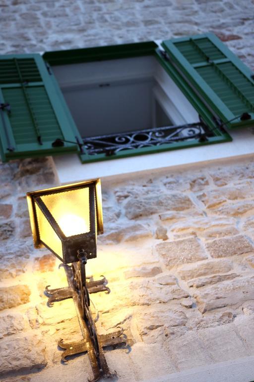 Centar Vodice Apartmani Esterno foto