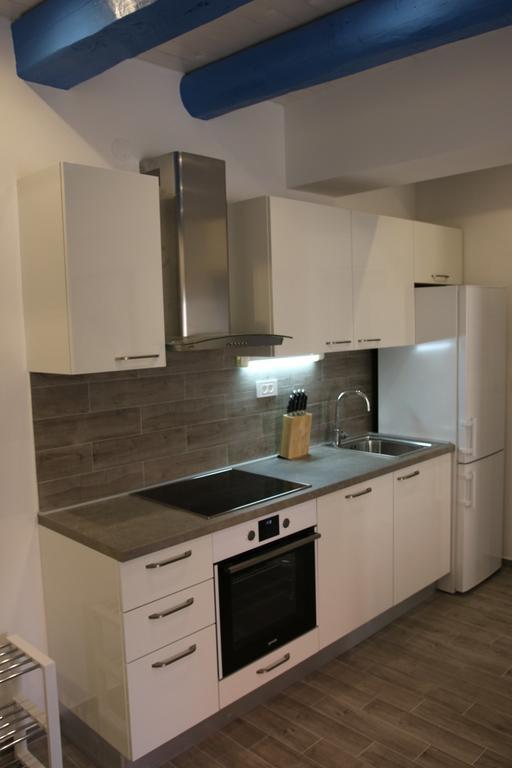 Centar Vodice Apartmani Camera foto